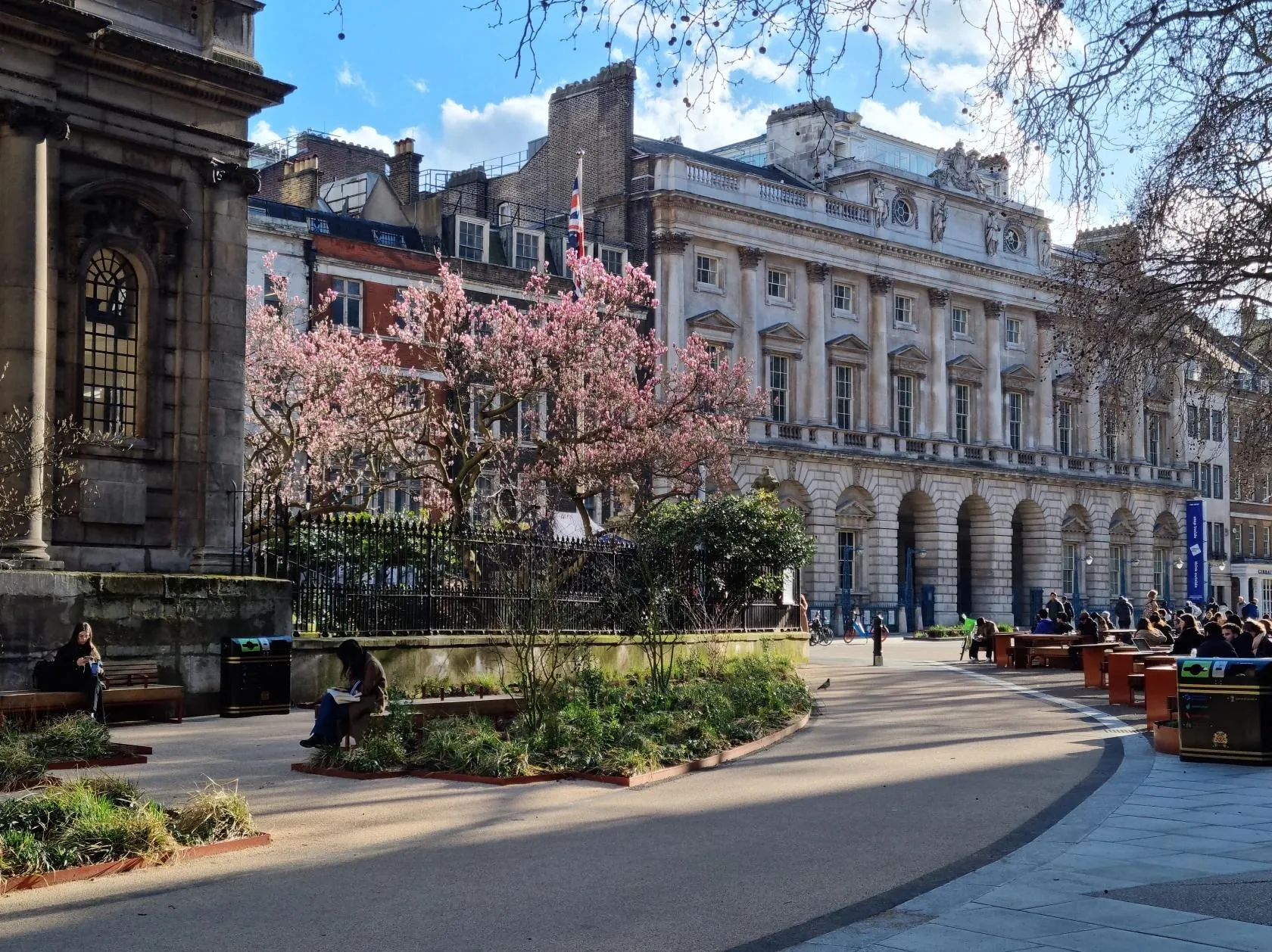 King's College London